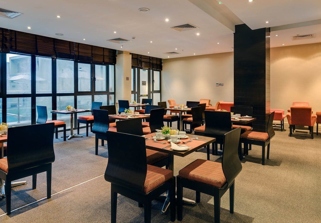 Protea Hotel By Marriott Ikeja Select Lagos Exterior photo